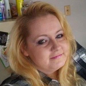 Meet your Posher, Lynn cheri